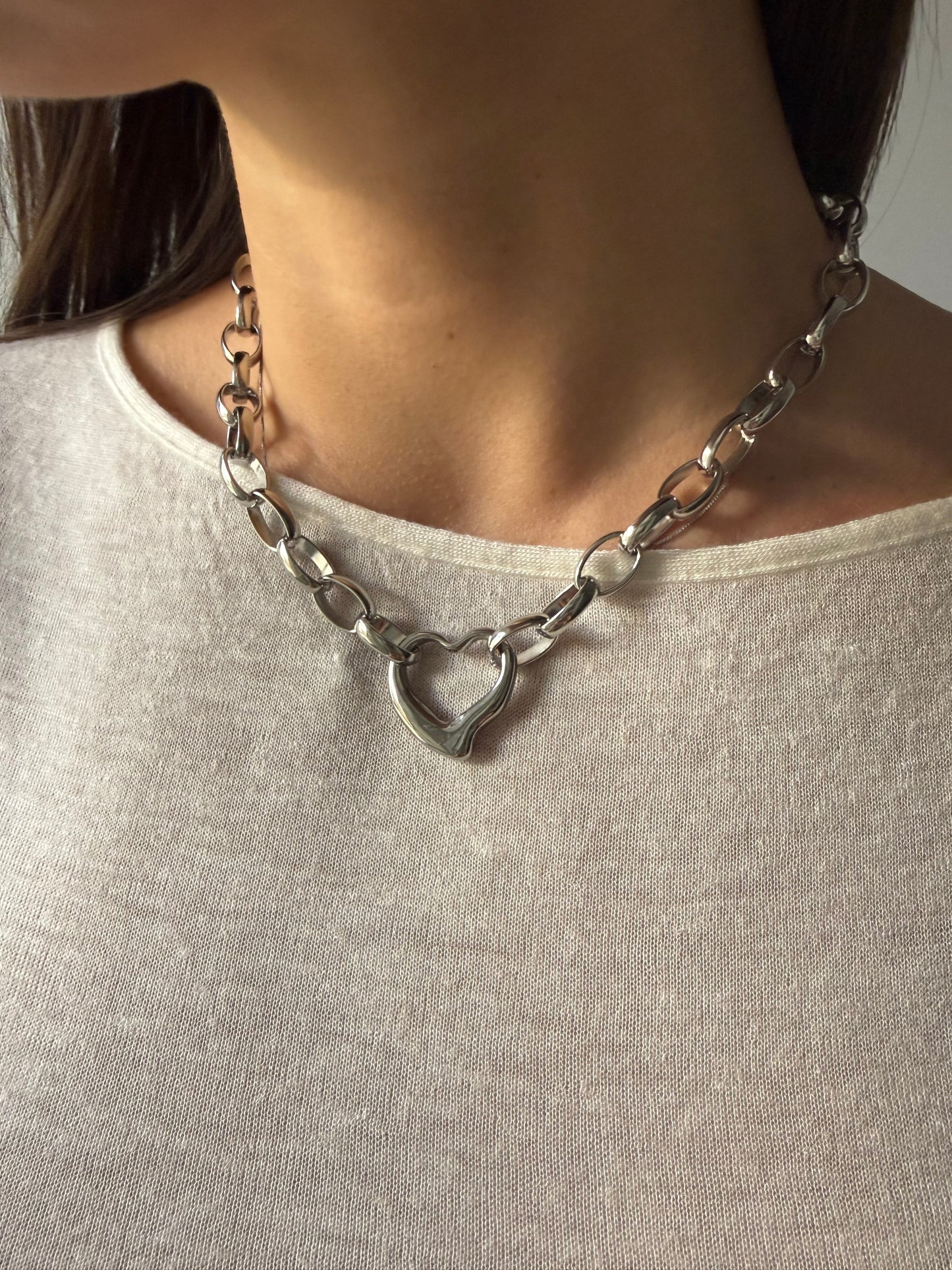 Collana Cuore tra Catene