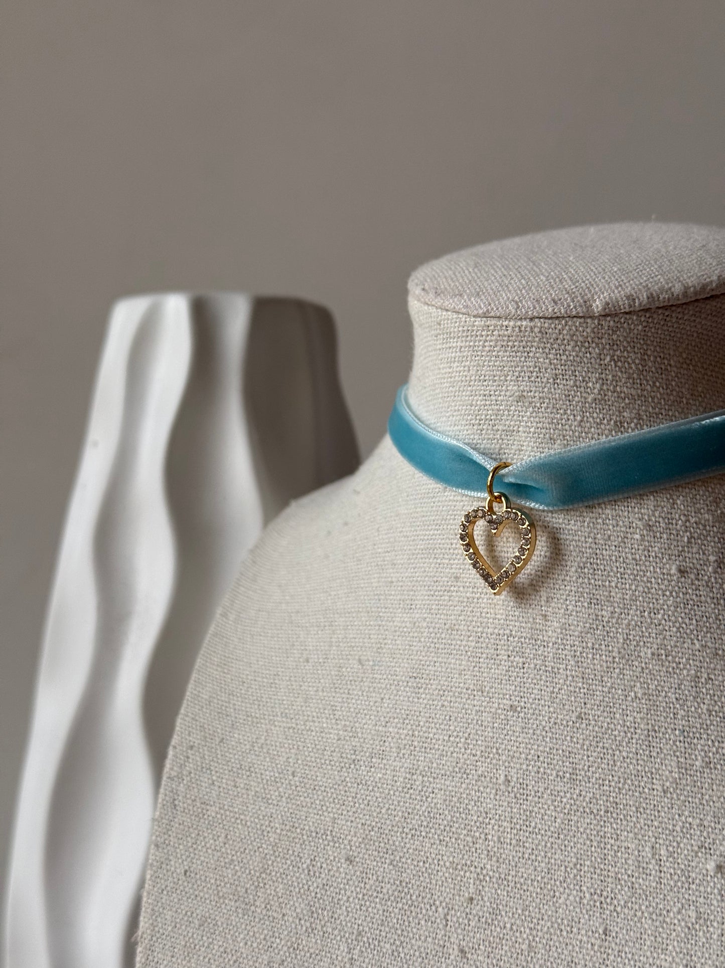 Choker Velluto Cuore Zirconato